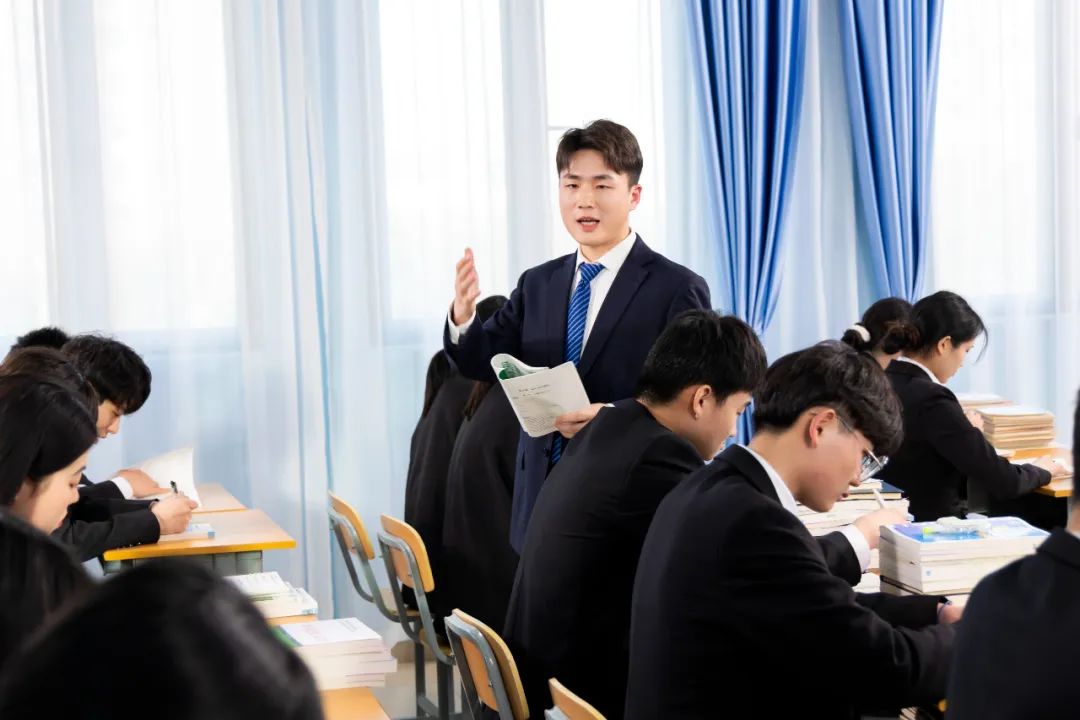 未來已來！職業(yè)教育大勢(shì)下初高中生的明智選擇