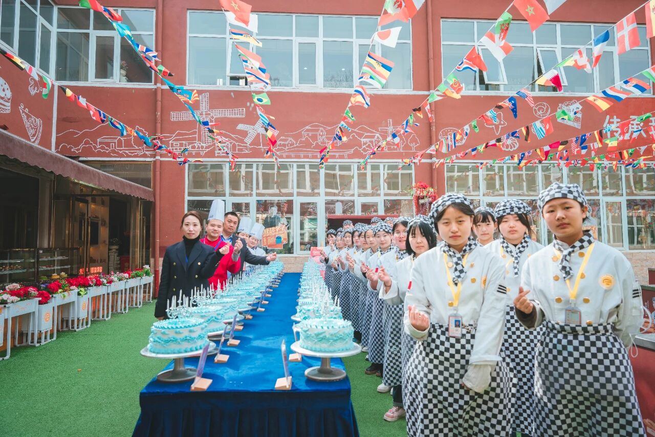 09465df935ec9c581d8092f580a3e4be.jpg 09465df935ec9c581d8092f580a3e4be.jpg