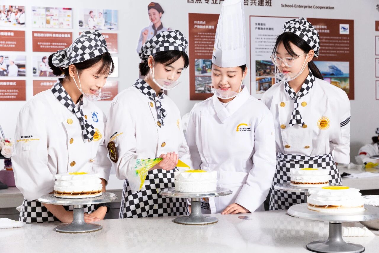 c19a910835ec308d269147d0bda12d09.jpg c19a910835ec308d269147d0bda12d09.jpg