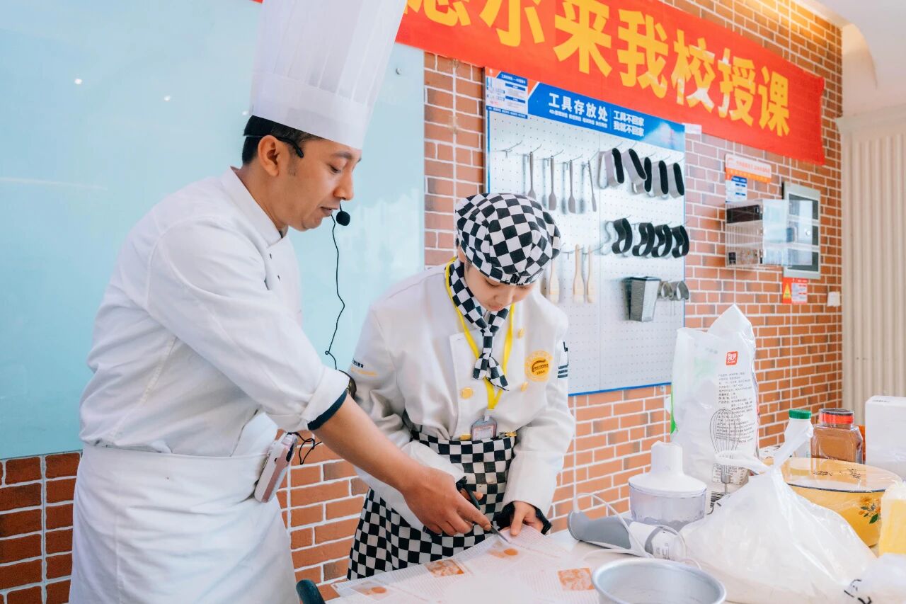 fe52657adf0cc772cc9d80888c563788.jpg fe52657adf0cc772cc9d80888c563788.jpg