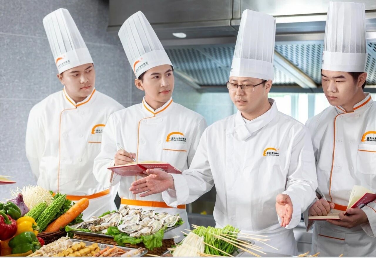 必看！男生適合學什么技術好？學務實的技能逆襲人生~