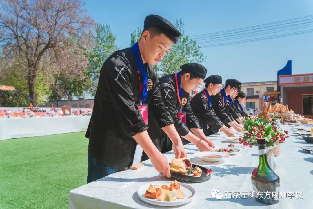 選學(xué)校，真材實(shí)料才是硬道理！